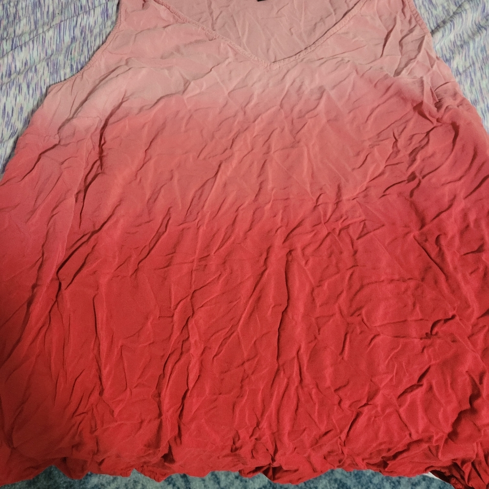 Torrid pink and red ombre tank top 00